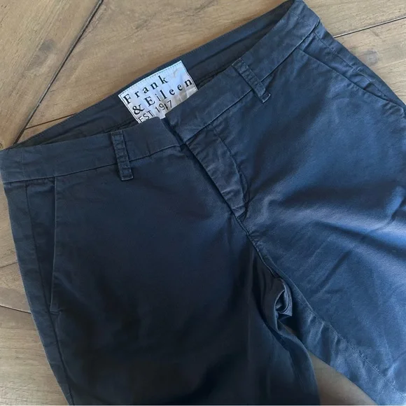 Frank & Eileen Wicklow 2
Chino Pants Stonewash Black
Denim Raw Hem Womens - Picture 4 of 11